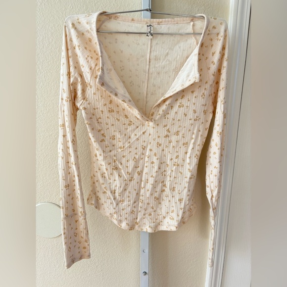 NWOT - Free People Billie Printed Layering Top in Tea Combo - Size XS - Picture 5 of 7